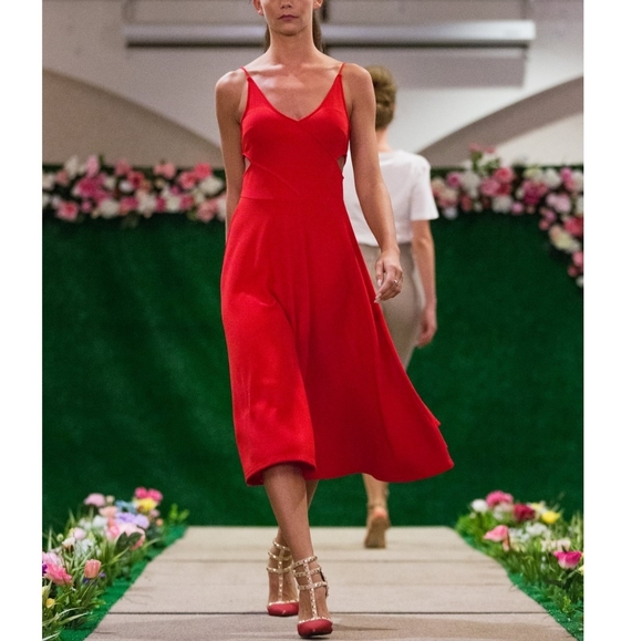 Cut Out Midi Strap Dress - Picture 3 of 7